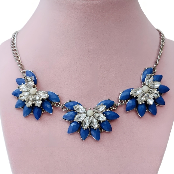 Unbranded Jewelry - Retro Revival Floral Cobalt Blue Rhinestone Statement Necklace